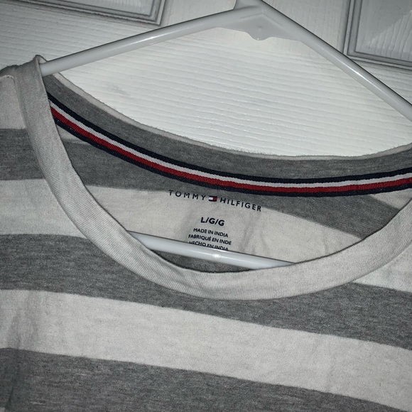 tommy hilfiger crop top - Picture 5 of 6